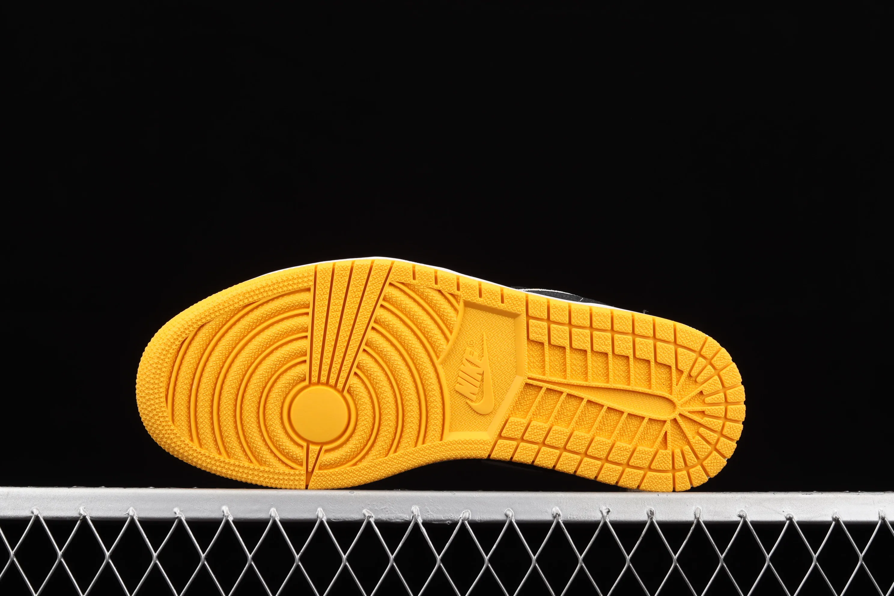 All categories Air Jordan Jordan series basketball shoes Air Jordan 1 Low X version Air Jordan 1 Low AJ1 Joe 1 low-top cultural and leisure sports sneakers 553558-127